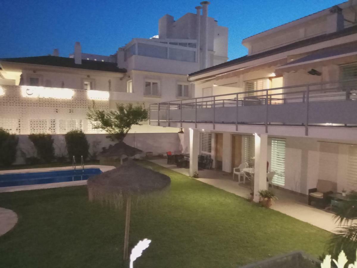 شقة Cozy Loft توريمولينوس المظهر الخارجي الصورة